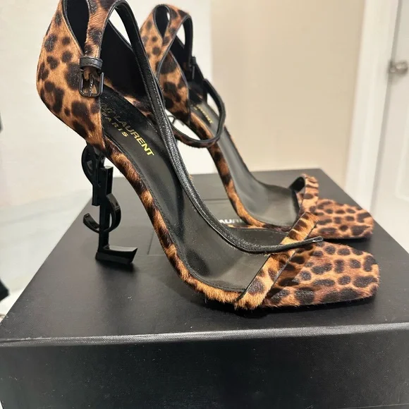 Saint Laurent Brown Leopard Print Heels - Picture 4 of 5